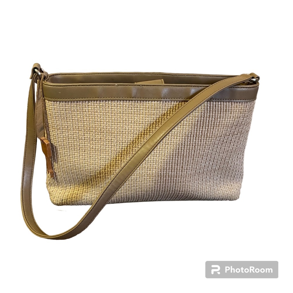 Vintage Fossil tan basket weave shoulder bag